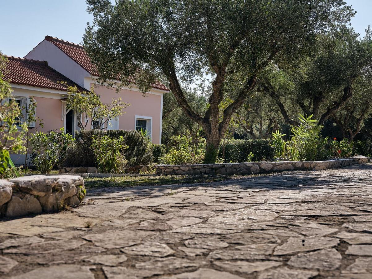 Periyali Villas With Private Pools Vasilikós Exterior photo
