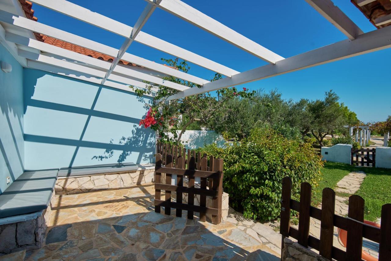 Periyali Villas With Private Pools Vasilikós Exterior photo